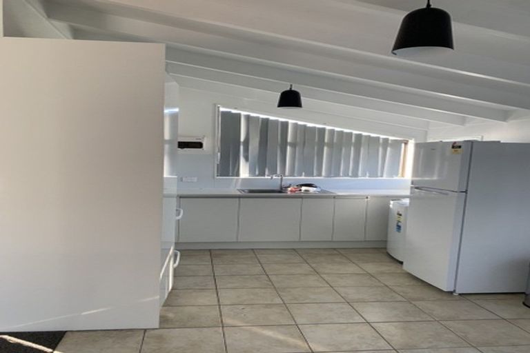 Photo of property in 29 Whitford Road, Howick, Auckland, 2014