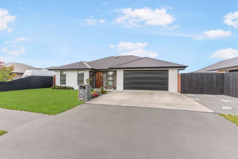 Photo of property in 28 Newman Road, Rolleston, 7614