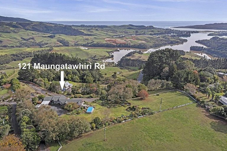 Photo of property in 121 Maungatawhiri Road, Raglan, 3295