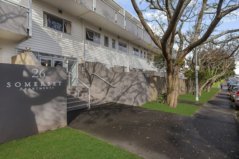 Photo of property in 325/26 Morningside Drive, Morningside, Auckland, 1025