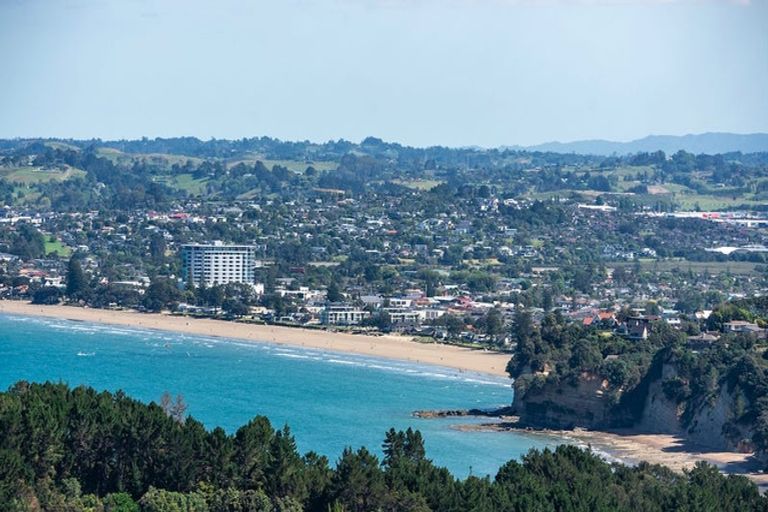 Photo of property in 983d Hibiscus Coast Highway, Waiwera, 0994