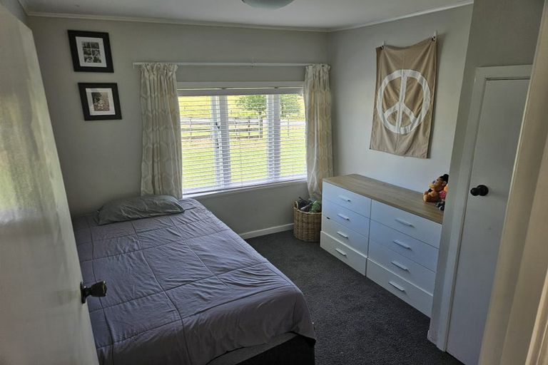 Photo of property in 1542 State Highway 12, Paparoa, Maungaturoto, 0583