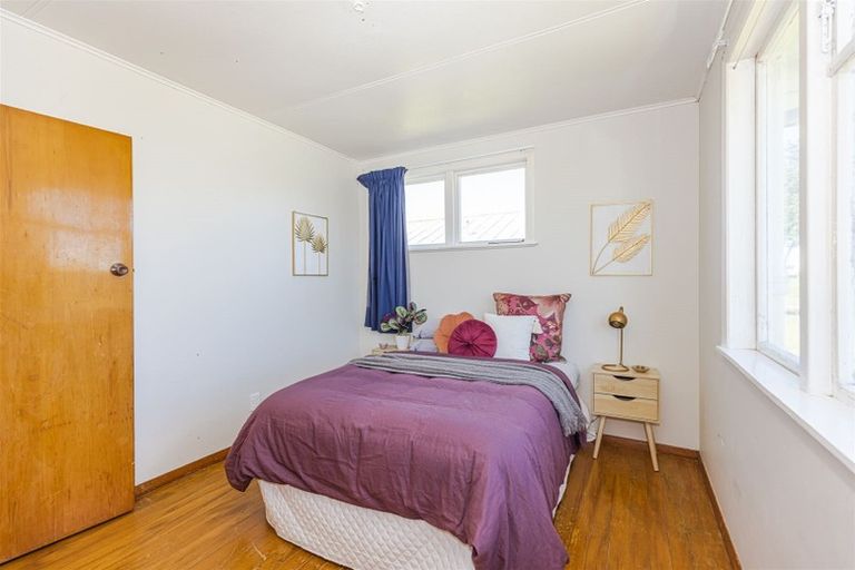 Photo of property in 24 Titoki Street, Castlecliff, Whanganui, 4501