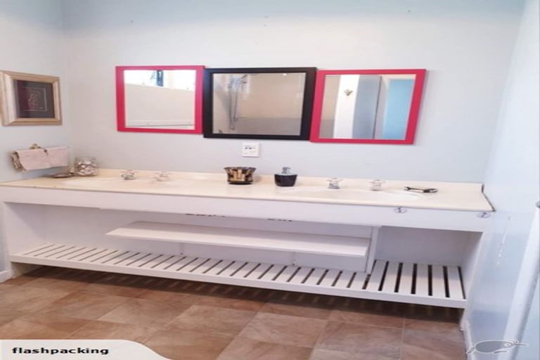 Photo of property in 4343 State Highway 2, Takapau, 4286