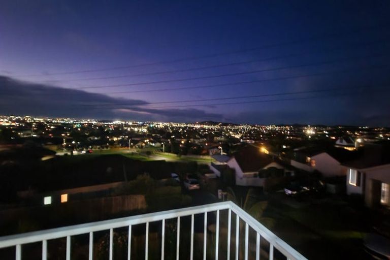 Photo of property in 8 Kylie Court, Clover Park, Auckland, 2019