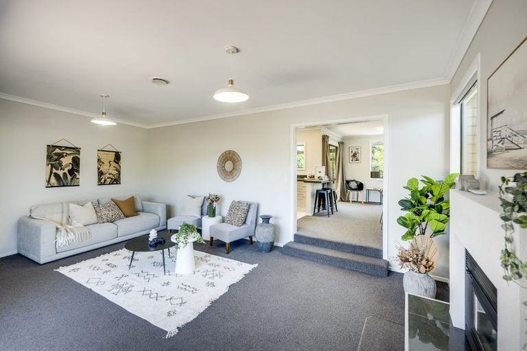 Photo of property in 23 Kent Terrace, Taradale, Napier, 4112