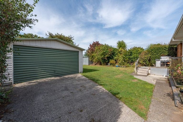 Photo of property in 1 Sunnyside Road, Nawton, Hamilton, 3200