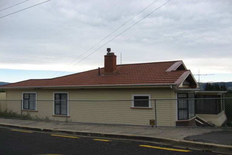 Photo of property in 23 Clyde Street, Kinmont Park, Mosgiel, 9024