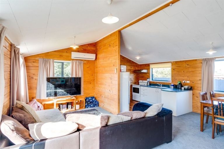 Photo of property in 42 Bledisloe Road, Maraenui, Napier, 4110