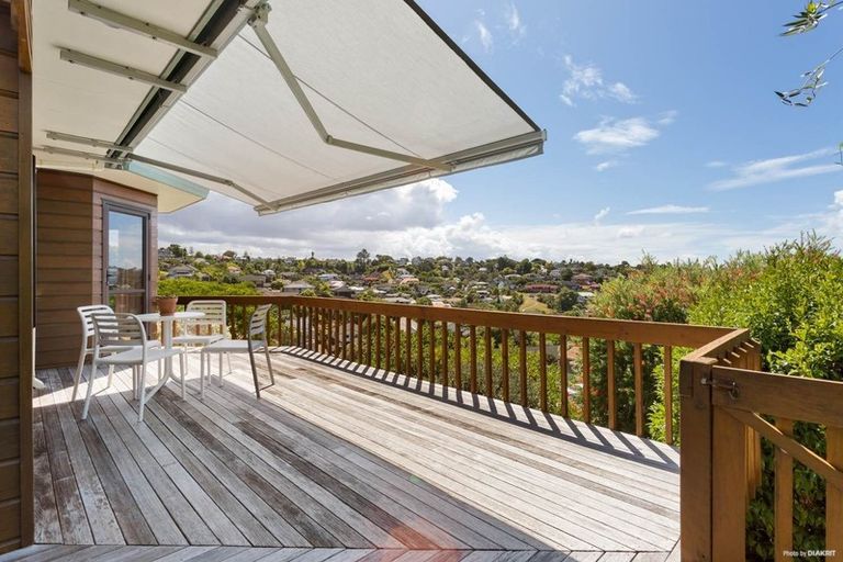 Photo of property in 64 Bayside Drive, Browns Bay, Auckland, 0630