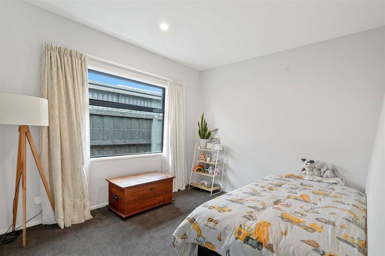 Photo of property in 21 Maurice James Way, Prebbleton, 7604