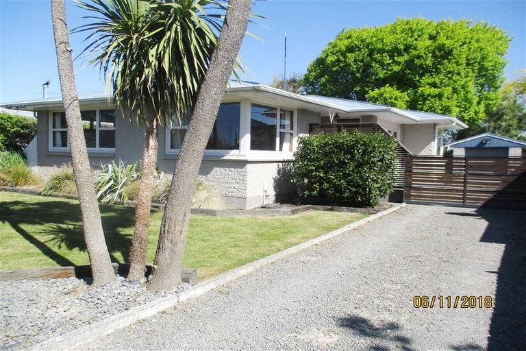 Photo of property in 64 Wingate Street, Redwood, Christchurch, 8051