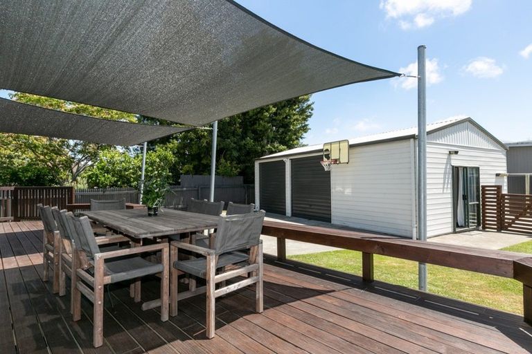 Photo of property in 1106 Caroline Road, Mayfair, Hastings, 4122