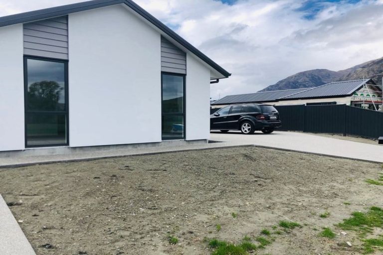 Photo of property in 12 Headley Drive, Lower Shotover, Queenstown, 9304