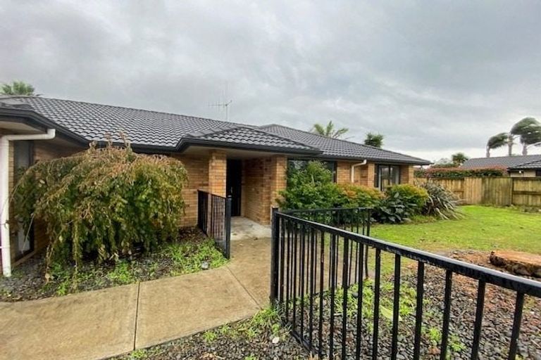 Photo of property in 8 Parkwood Place, Papamoa Beach, Papamoa, 3118