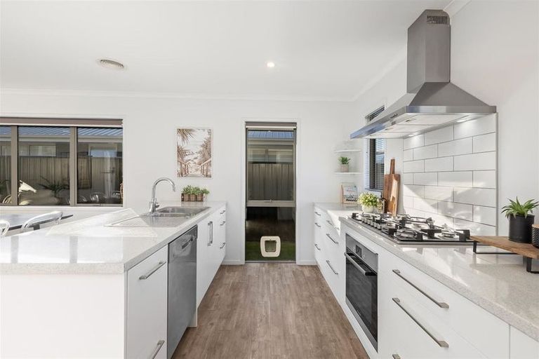 Photo of property in 8 Primrose Lane, Lower Shotover, Queenstown, 9304