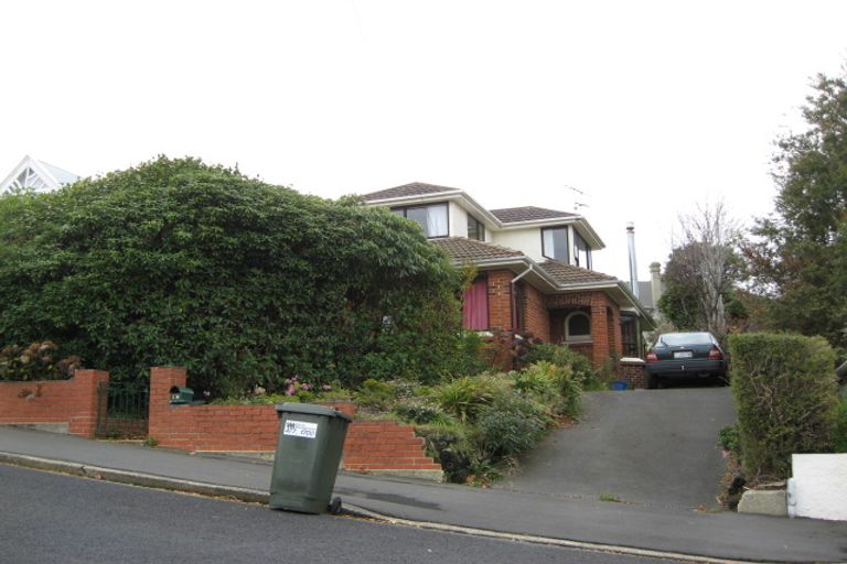 Photo of property in 18 Carnarvon Street, Belleknowes, Dunedin, 9011