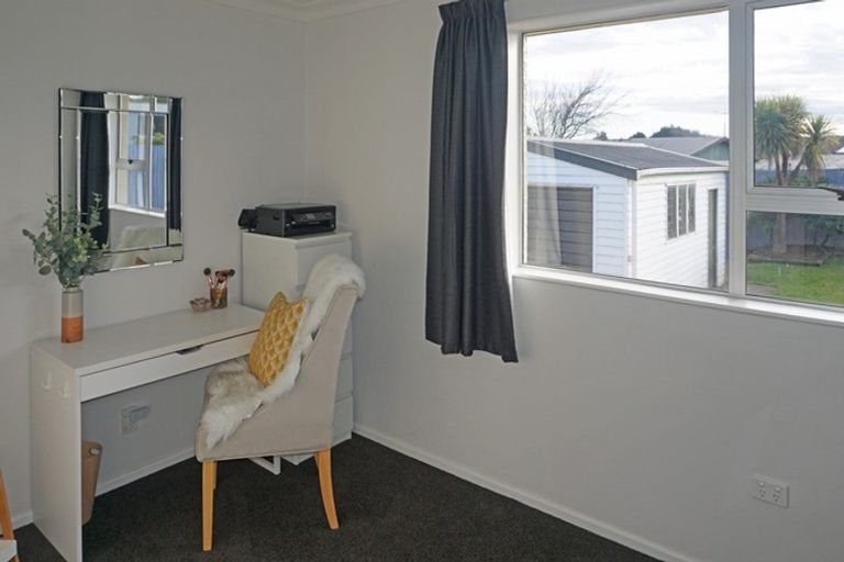 Photo of property in 6 Milford Street, Heidelberg, Invercargill, 9812
