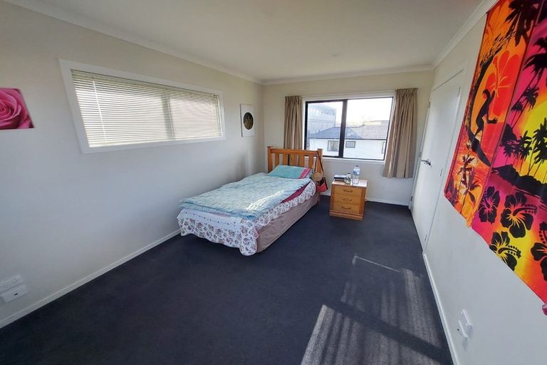 Photo of property in 15 Tuhikaramea Road, Dinsdale, Hamilton, 3204