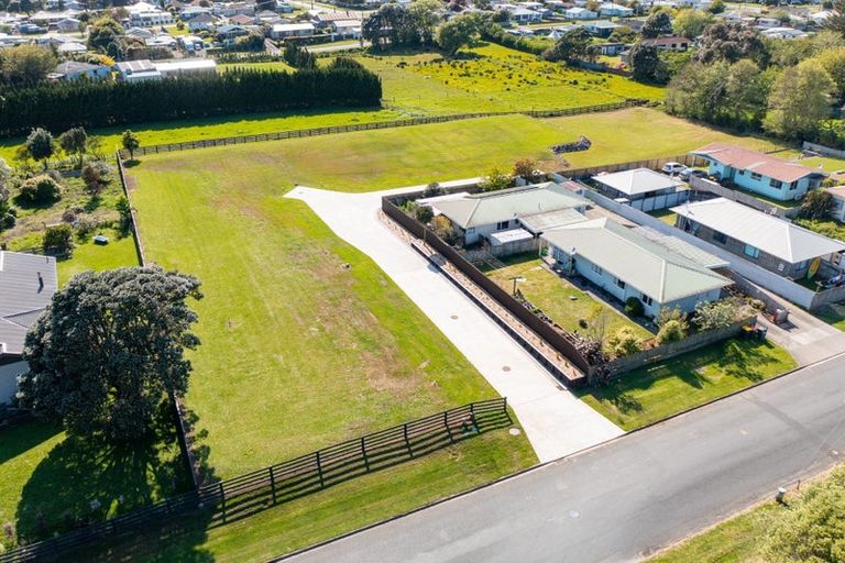 Photo of property in 92 Mould Street, Waitara, 4320