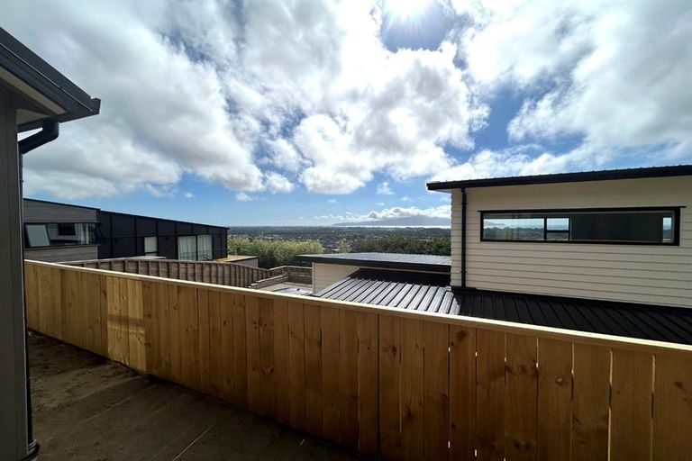 Photo of property in 96 Kotare Street, Waikanae, 5036