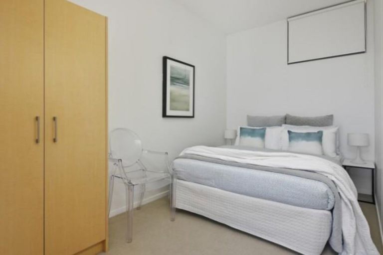 Photo of property in Twin Towers, 302/17 Putney Way, Manukau, Auckland, 2104