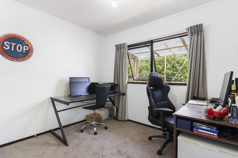 Photo of property in 2/248 Pakuranga Road, Pakuranga Heights, Auckland, 2010