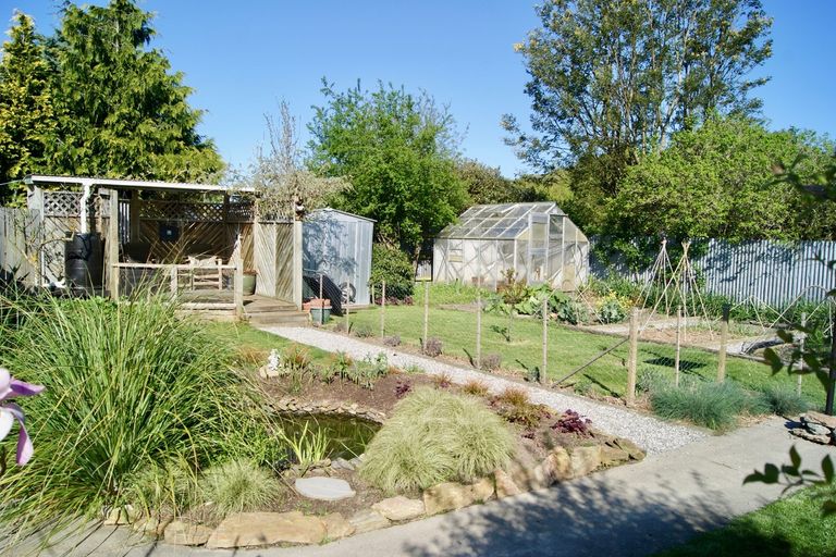 Photo of property in 52 Roseness Street, Palmerston, 9430