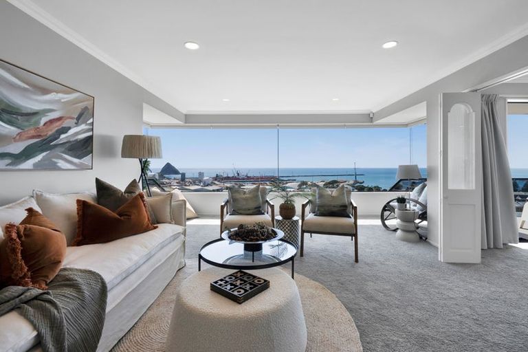 Photo of property in 12d Parris Street, Moturoa, New Plymouth, 4310