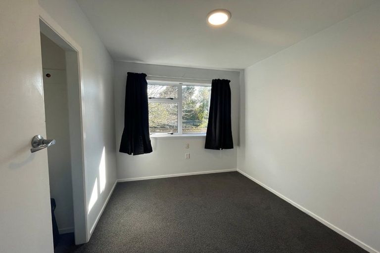 Photo of property in 1 Totara Terrace, Inglewood, 4330