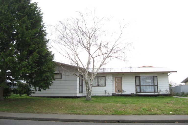 Photo of property in 320 Portsmouth Road, Flaxmere, Hastings, 4120