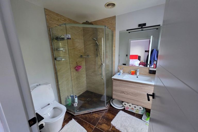 Photo of property in 63 Exploration Way, Whitby, Porirua, 5024