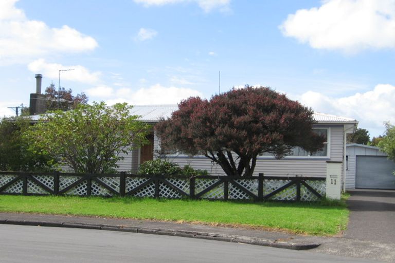 Photo of property in 11 Ascot Avenue, Henderson, Auckland, 0610