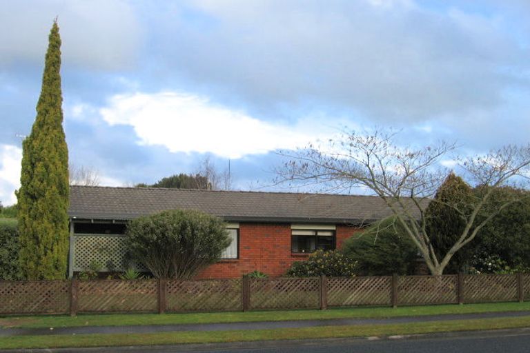 Photo of property in 13 Cromwell Drive, Fitzroy, Hamilton, 3206