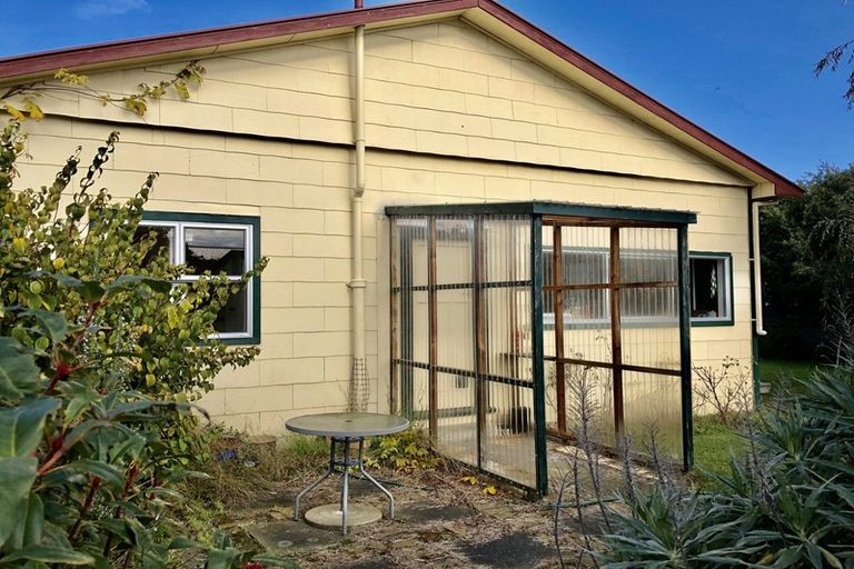Photo of property in 61 Cook Street, Foxton, 4814