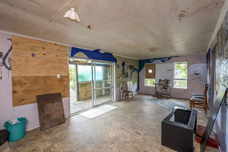 Photo of property in 63 Vista Road, Ohau, 5570