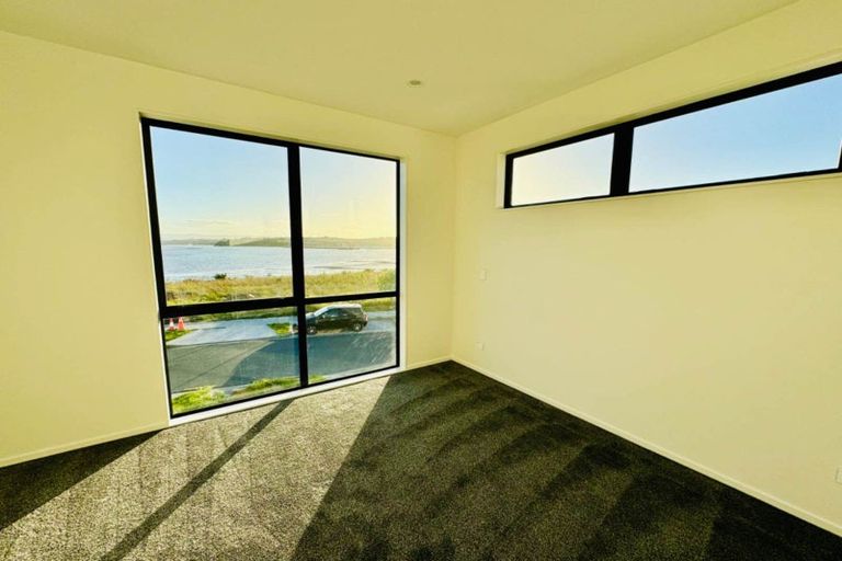 Photo of property in 99 Limestone Drive, Hobsonville, Auckland, 0616