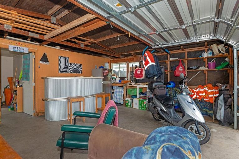 Photo of property in 1 Donna Street, Outer Kaiti, Gisborne, 4010