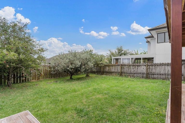 Photo of property in 100 Chapel Road, Flat Bush, Auckland, 2019