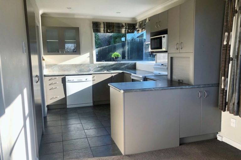 Photo of property in 6 Thomson Street, Lookout Point, Dunedin, 9011