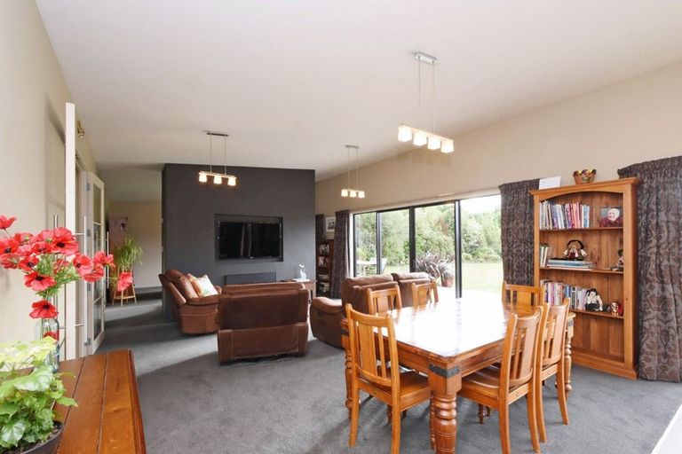 Photo of property in 75 Taiepa Road, Otatara, Invercargill, 9879