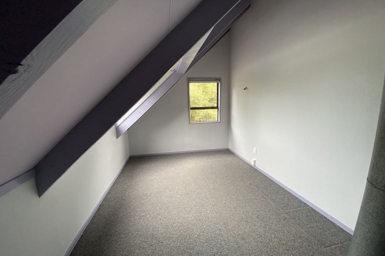 Photo of property in 31 Conway Road, Eltham, 4322