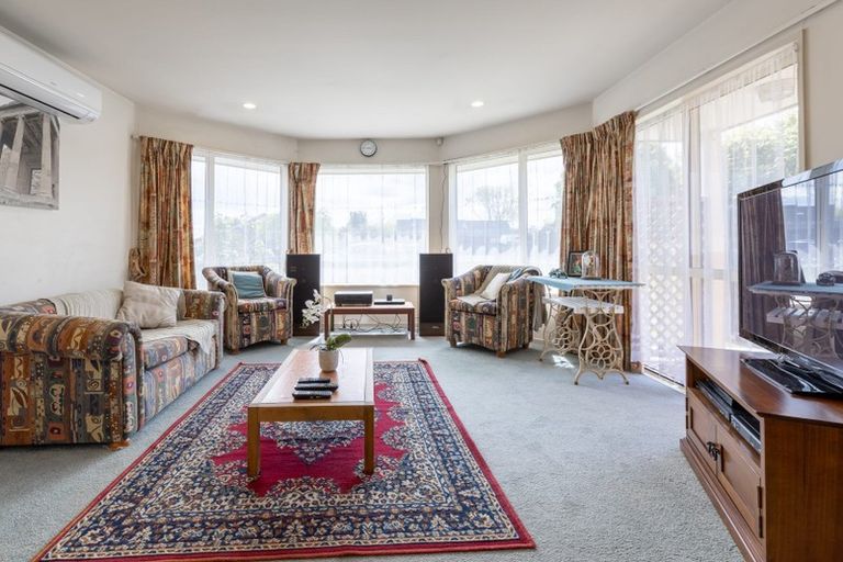 Photo of property in 1 Sabys Road, Halswell, Christchurch, 8025