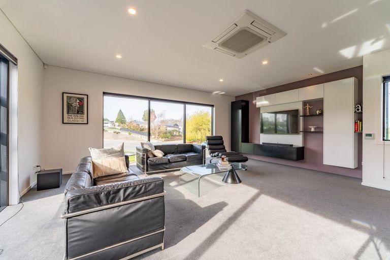 Photo of property in 124 Mountain View Road, Gleniti, Timaru, 7910