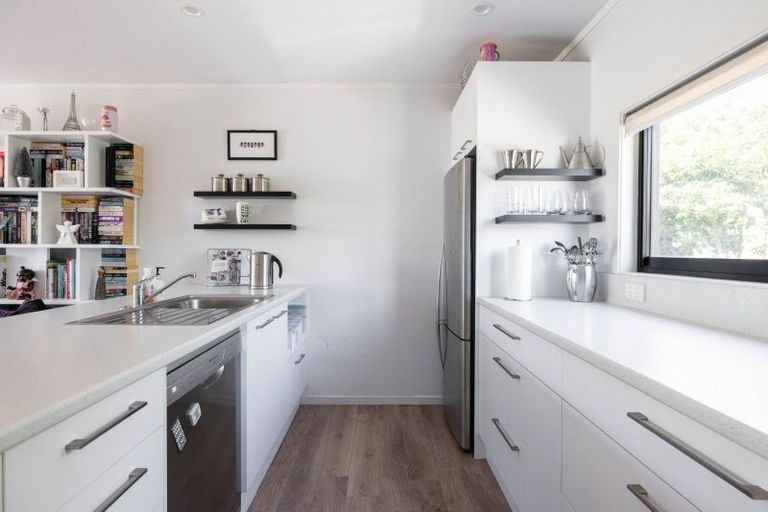 Photo of property in 2/33 Miro Street, Mount Maunganui, 3116