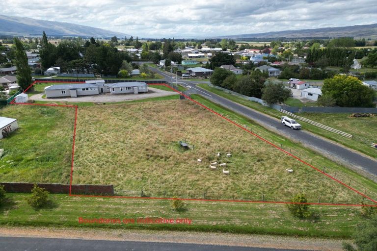 Photo of property in 5 Kirk Street, Middlemarch, 9597