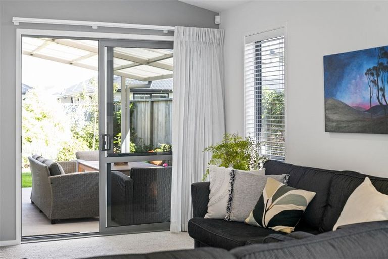 Photo of property in 71 Te Wharo Drive, Papamoa, 3118