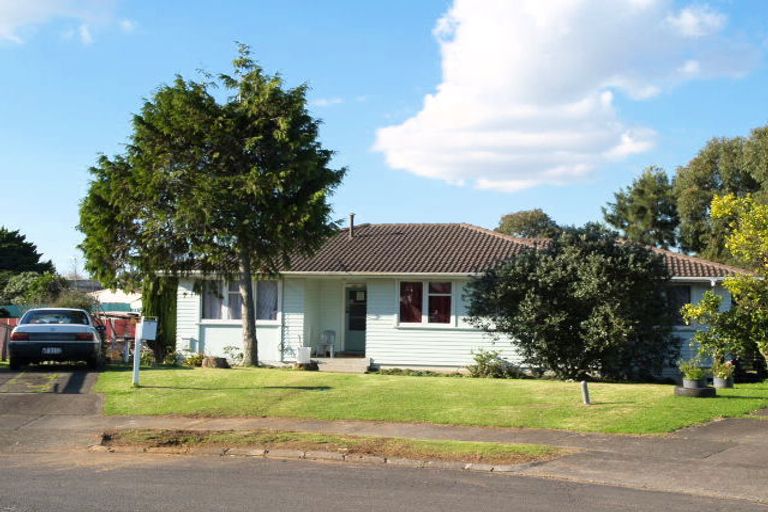 Photo of property in 5 Bedlow Place, Mangere East, Auckland, 2024