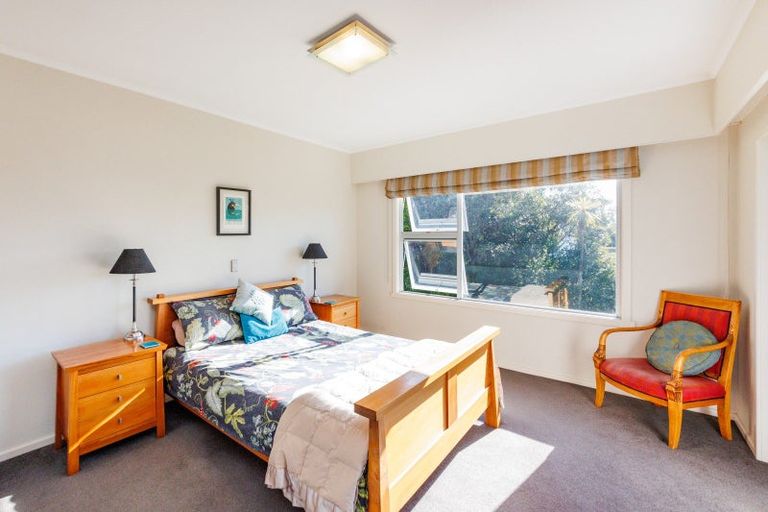 Photo of property in 15 Mountain View Road, Fitzherbert, Palmerston North, 4410