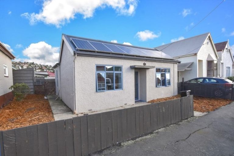 Photo of property in 38 Loyalty Street, Forbury, Dunedin, 9012